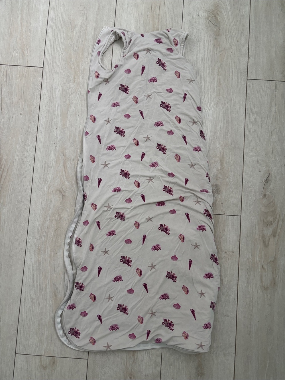 Kyte BABY Raspberry Shell Sleep Sack - pink seashell print - Picture 5 of 5